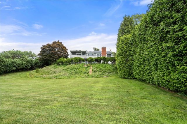 55 West Main Road, Little Compton, RI 02837