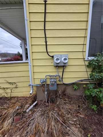 422 Watauga Avenue Extension, Corning City, NY 14830