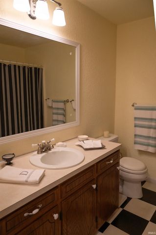 276 S Poinsettia Drive, Santa Claus, IN 47579