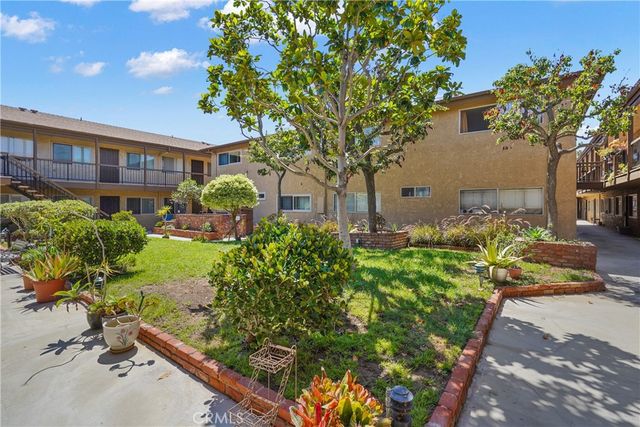 4633 Marine Avenue 228, Lawndale, CA 90260