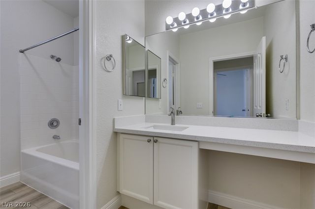 1059 Country Skies Avenue, Las Vegas, NV 89123