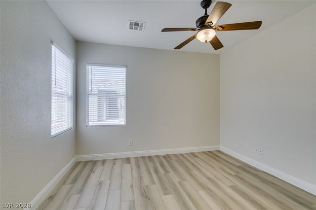 1059 Country Skies Avenue, Las Vegas, NV 89123