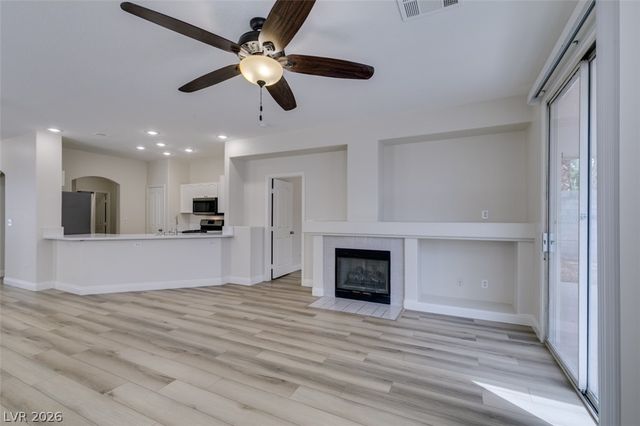 1059 Country Skies Avenue, Las Vegas, NV 89123