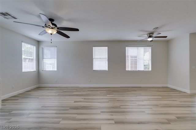 1059 Country Skies Avenue, Las Vegas, NV 89123