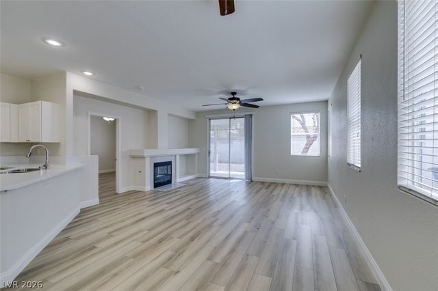 1059 Country Skies Avenue, Las Vegas, NV 89123