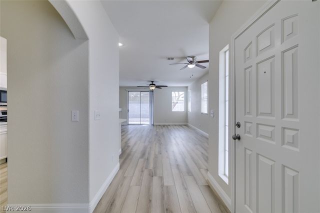 1059 Country Skies Avenue, Las Vegas, NV 89123