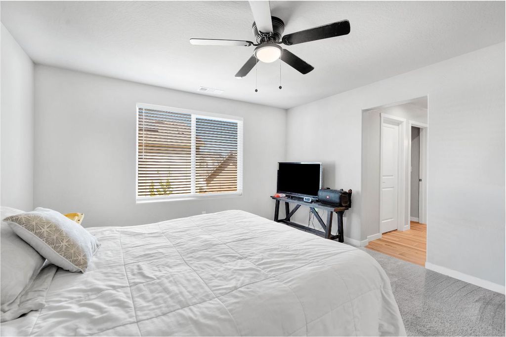 Image 19 of property listing at 3875 Roberts Avenue, Clovis, CA 93619