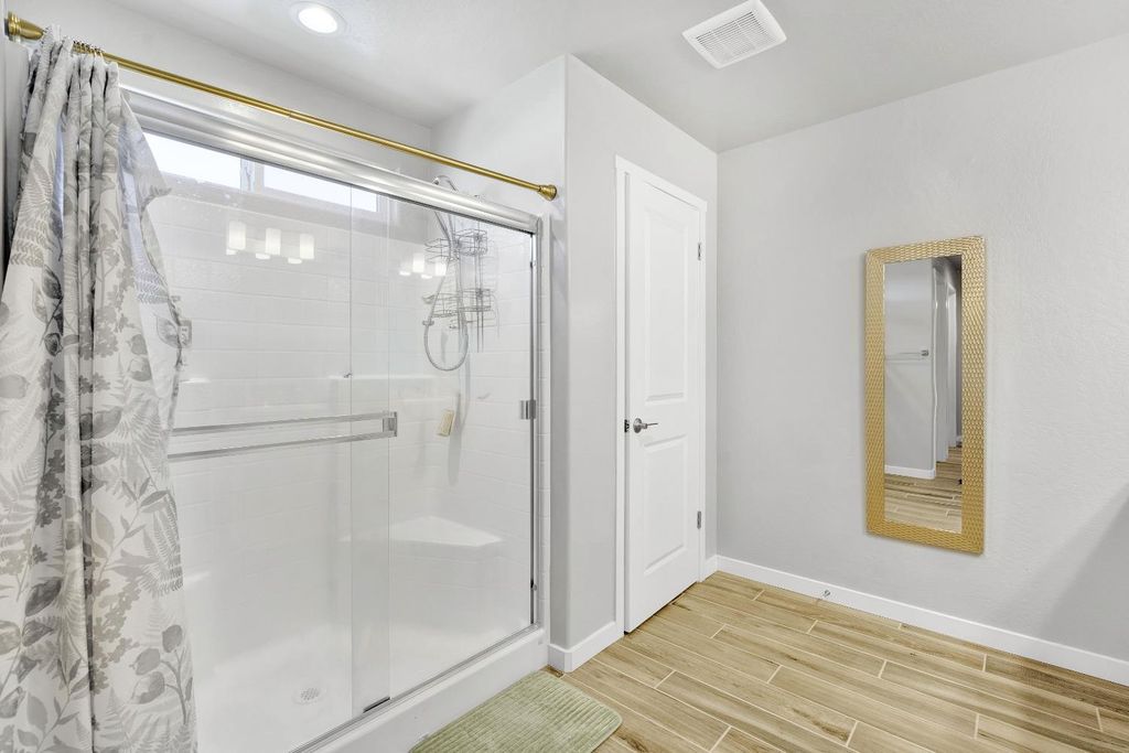 Image 21 of property listing at 3875 Roberts Avenue, Clovis, CA 93619