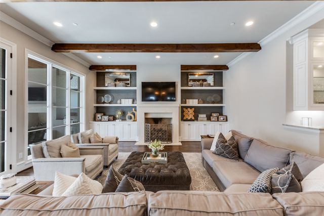 3017 Southwestern Boulevard, University Park, TX 75225