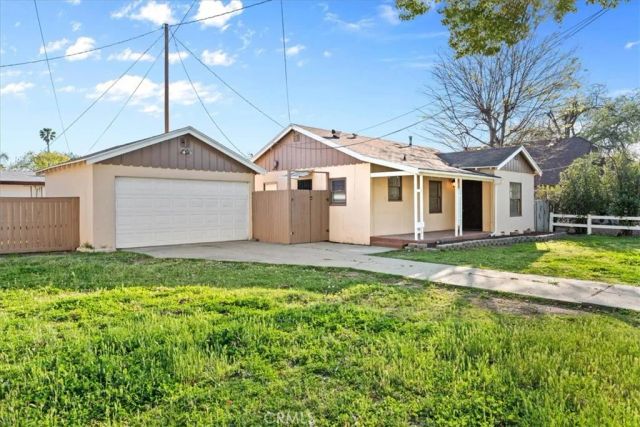 607 W Marshall, San Bernardino, CA 92405