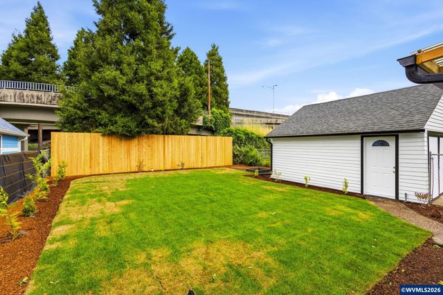 1335 Lee St SE, Salem, OR 97302