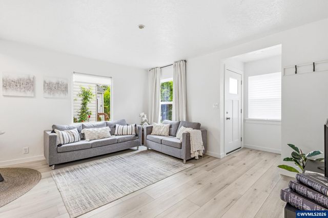 1335 Lee St SE, Salem, OR 97302