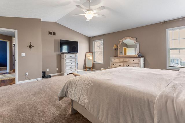 1806 Trails Drive, Urbana, IL 61802