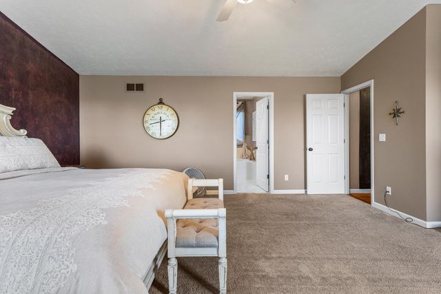 1806 Trails Drive, Urbana, IL 61802