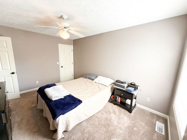 1806 Trails Drive, Urbana, IL 61802