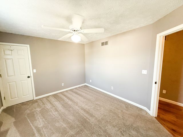 1806 Trails Drive, Urbana, IL 61802