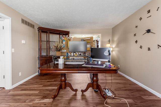 1806 Trails Drive, Urbana, IL 61802