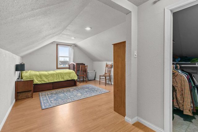 1009 JEFFERSON STREET, Oshkosh, WI 54901