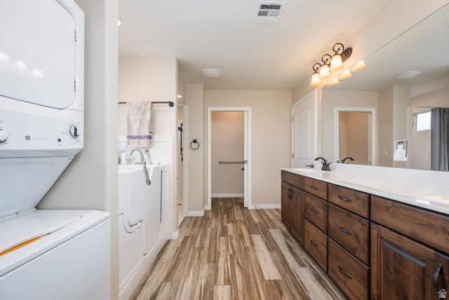 4047 S 890 E, Washington, UT 84780