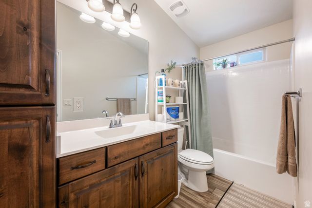 4047 S 890 E, Washington, UT 84780