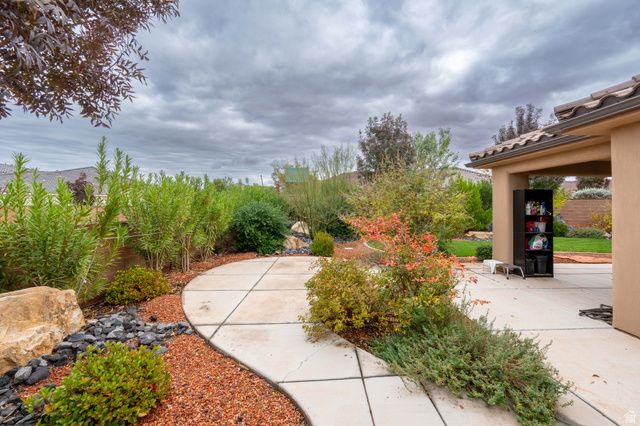 4047 S 890 E, Washington, UT 84780