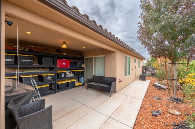 4047 S 890 E, Washington, UT 84780