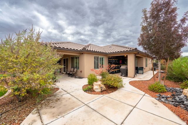 4047 S 890 E, Washington, UT 84780