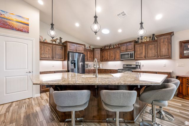 4047 S 890 E, Washington, UT 84780