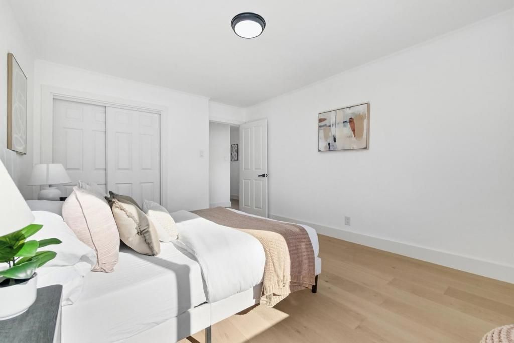 Image 19 of property listing at 550 Holyoke Street, San Francisco, CA 94134