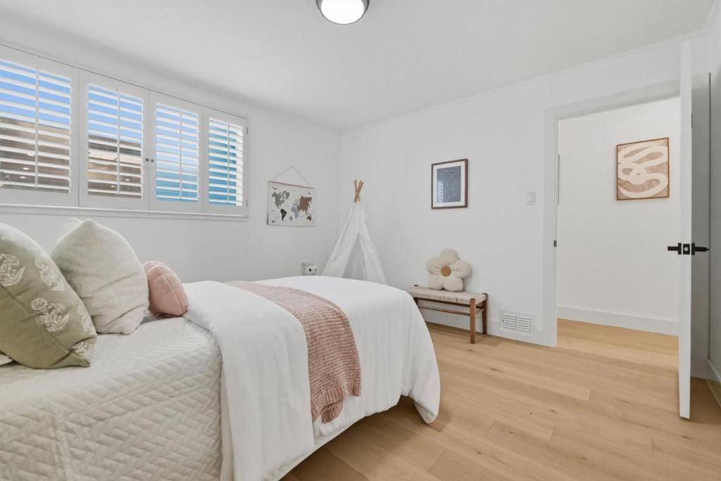 Image 21 of property listing at 550 Holyoke Street, San Francisco, CA 94134