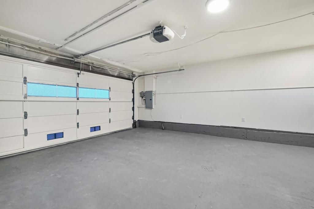 Image 34 of property listing at 550 Holyoke Street, San Francisco, CA 94134