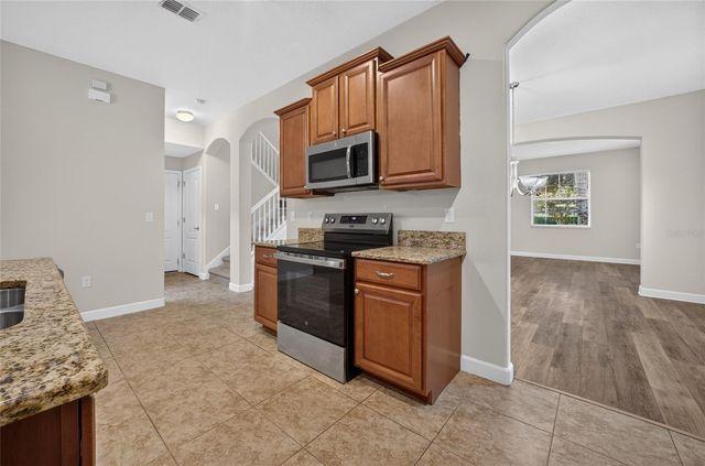 5202 ROYCE DRIVE, Mount Dora, FL 32757