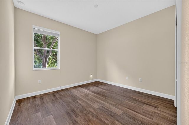 5202 ROYCE DRIVE, Mount Dora, FL 32757