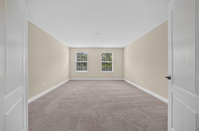 5202 ROYCE DRIVE, Mount Dora, FL 32757