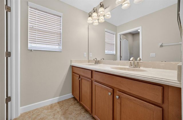 5202 ROYCE DRIVE, Mount Dora, FL 32757