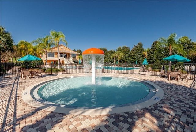 5202 ROYCE DRIVE, Mount Dora, FL 32757