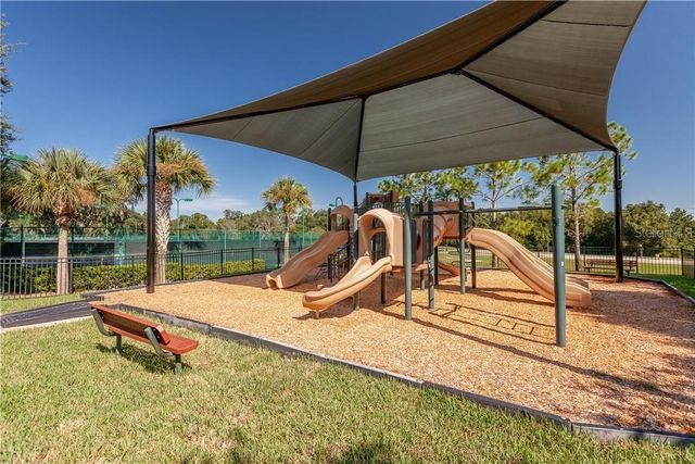5202 ROYCE DRIVE, Mount Dora, FL 32757