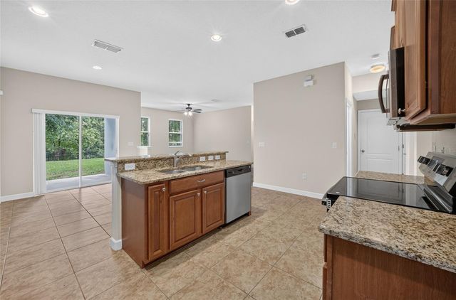 5202 ROYCE DRIVE, Mount Dora, FL 32757