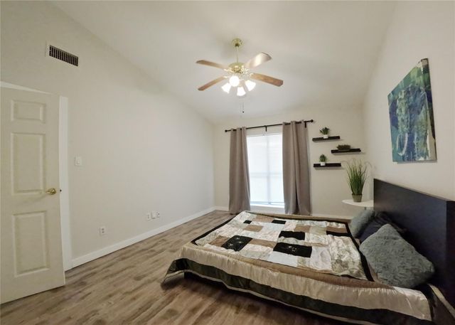 1881 Bering Drive 6, Houston, TX 77057