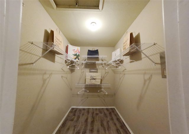 1881 Bering Drive 6, Houston, TX 77057