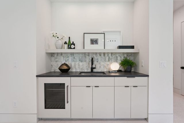 9602 Crestwood Terrace, Eden Prairie, MN 55347