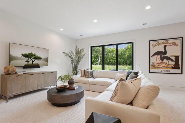 9602 Crestwood Terrace, Eden Prairie, MN 55347