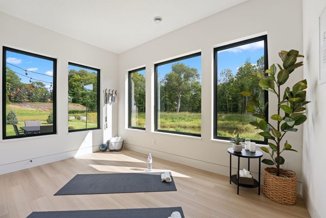 9602 Crestwood Terrace, Eden Prairie, MN 55347