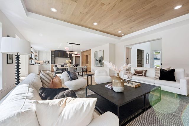 9602 Crestwood Terrace, Eden Prairie, MN 55347