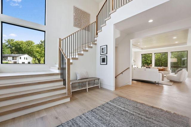 9602 Crestwood Terrace, Eden Prairie, MN 55347