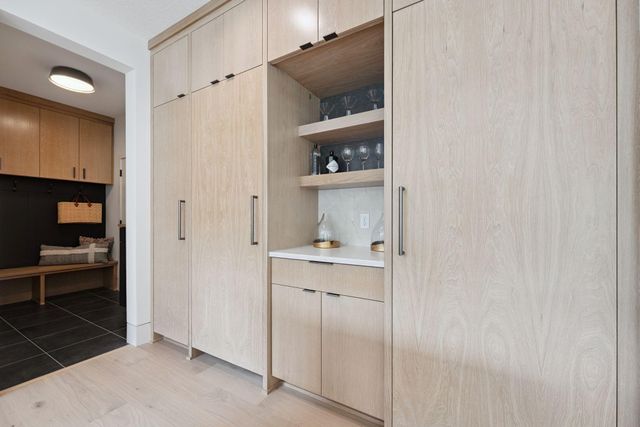 9602 Crestwood Terrace, Eden Prairie, MN 55347