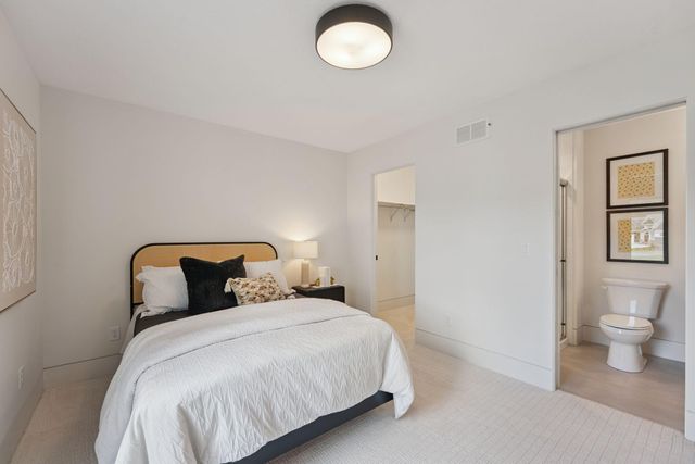 9602 Crestwood Terrace, Eden Prairie, MN 55347