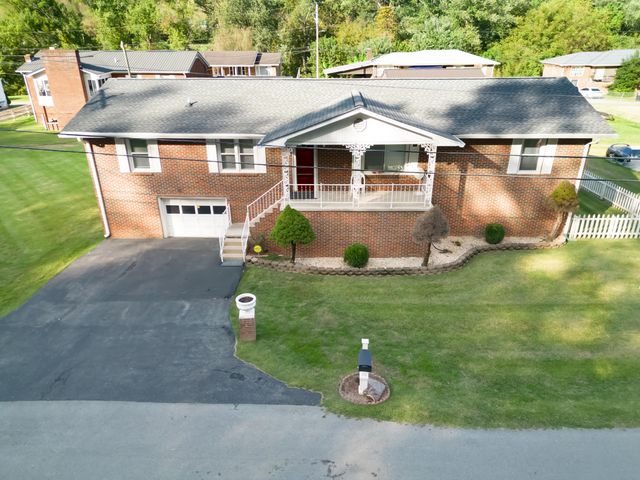 342 Ward Avenue, Prestonsburg, KY 41653
