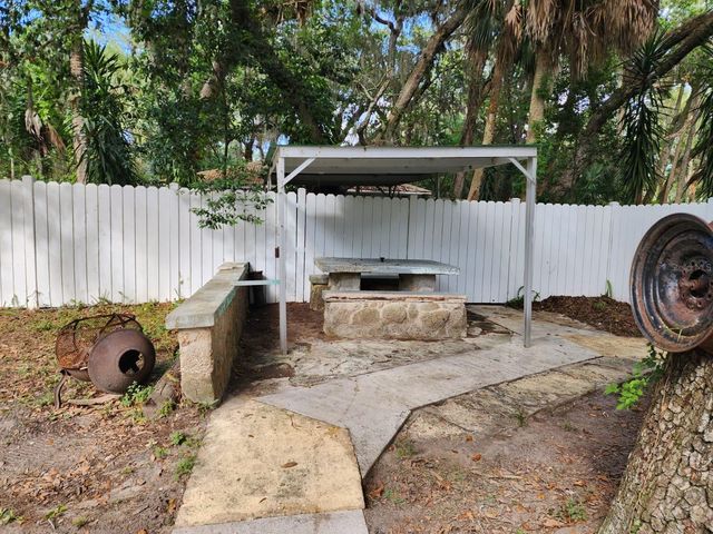 5948 N OCEAN SHORE BOULEVARD, Palm Coast, FL 32137