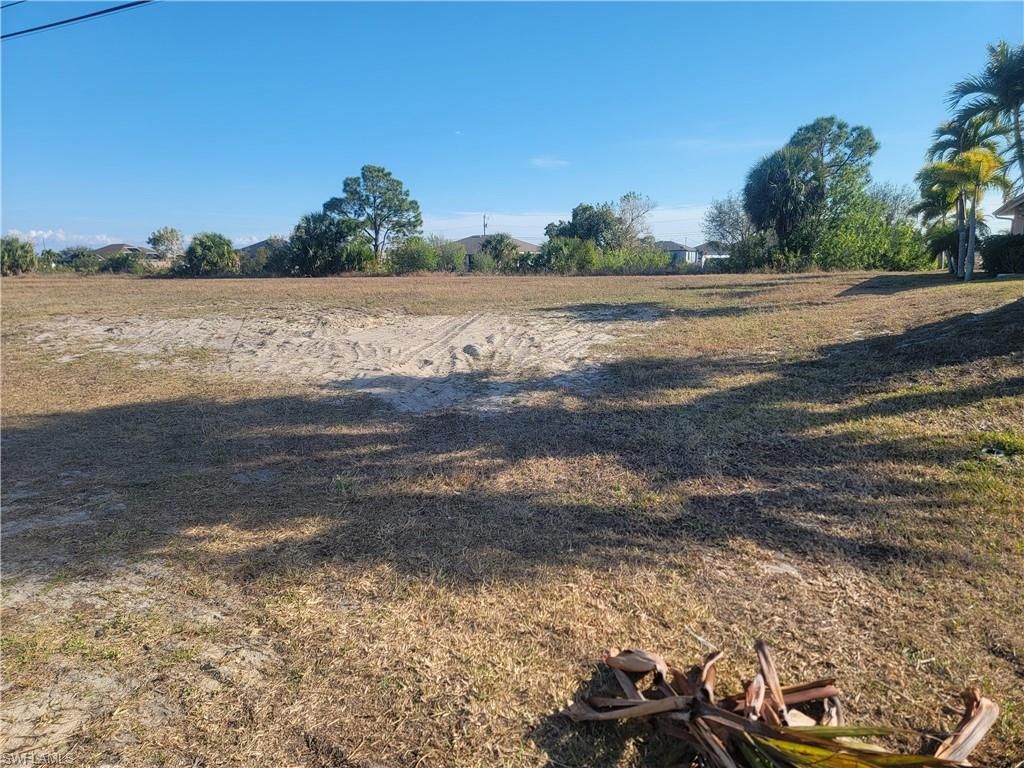 1126 NW 18th TER, CAPE CORAL, FL 33993 — photo 4